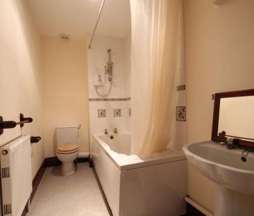 1 bedroom maisonette to rent - Photo 2