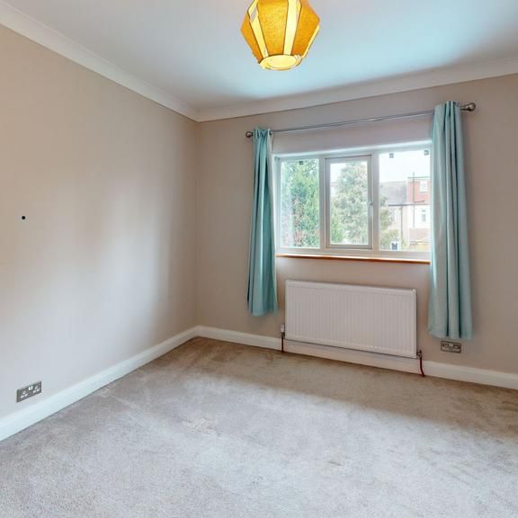4 bedroom terraced house to rent - Photo 1