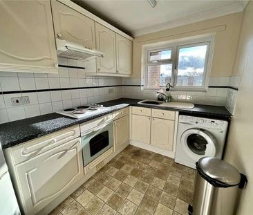 Lindum Court, Princess Road, Poole, BH12 - Photo 4