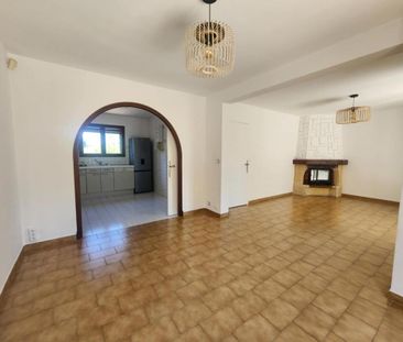 Location Maison 4 pièces 82m² ST RAPHAEL 83700 - Photo 5