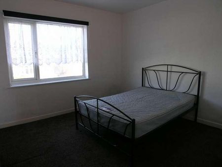 Cherry Street, Halesowen, B63 - Photo 4