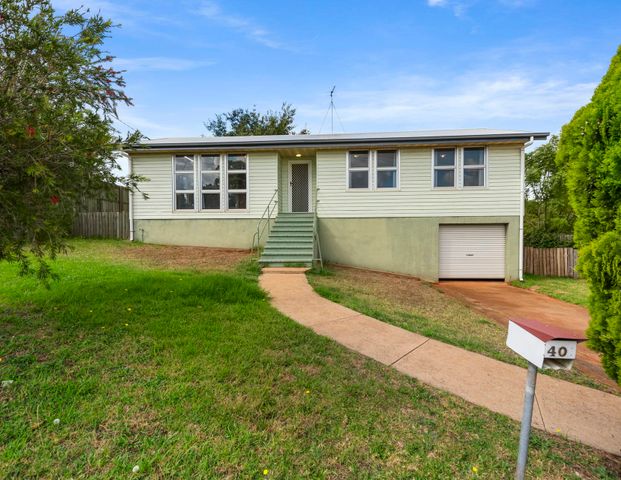 40 Poinciana Street, Newtown - Photo 1