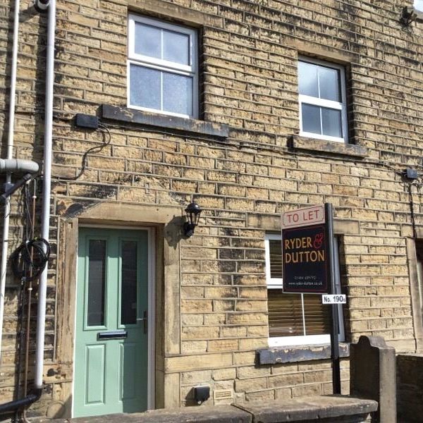 Woodhead Road, Holmbridge, Holmfirth, HD9 - Photo 1