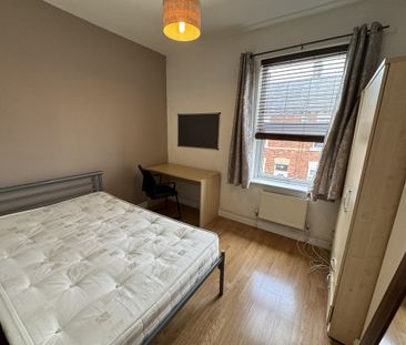 Carnot Street, Leeman Road - P10722 - Photo 3