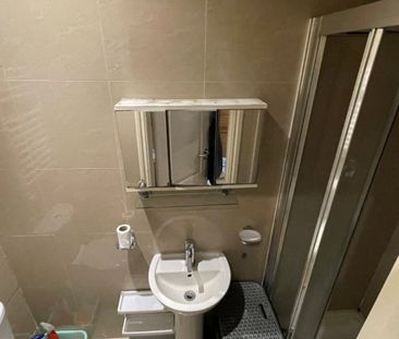 Abbey Road - Photo 2