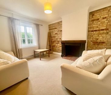 2 bedroom semi-detached house to rent - Photo 2