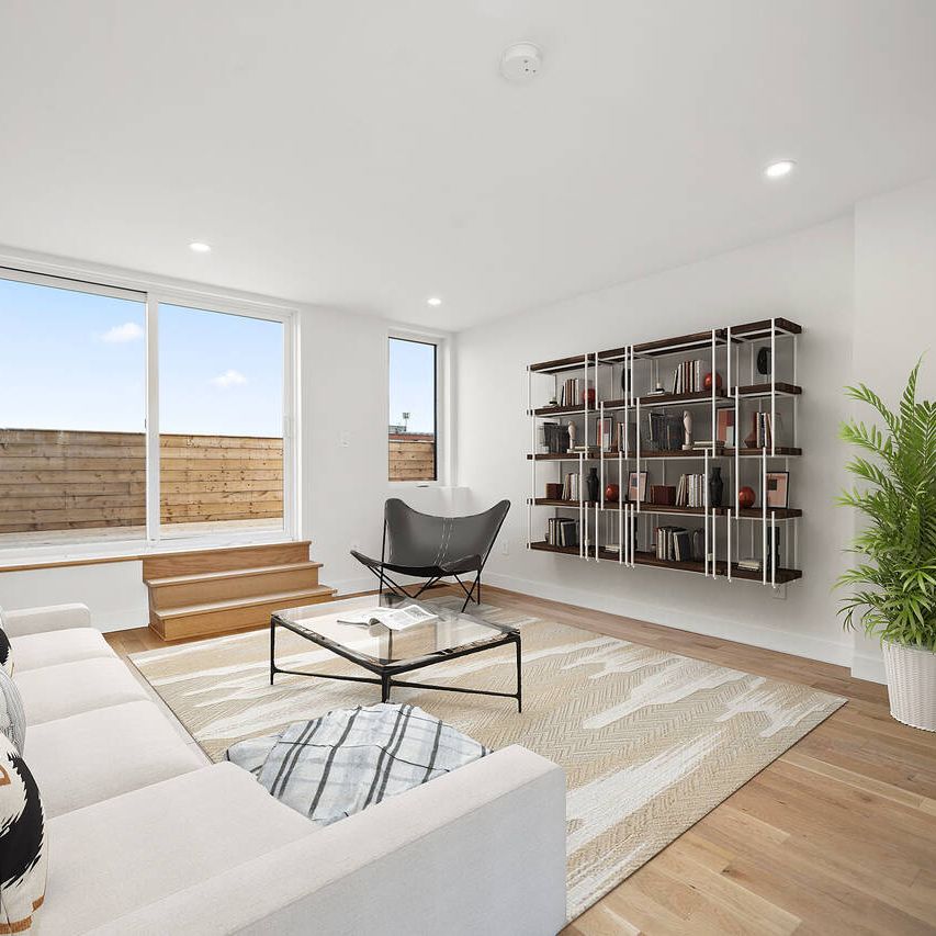 MR069 - Apartment Rosemont/Petite-Patrie, Montreal - Photo 1