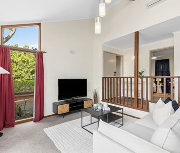 Timeless Family Living and Outstanding Entertaining - Photo 2