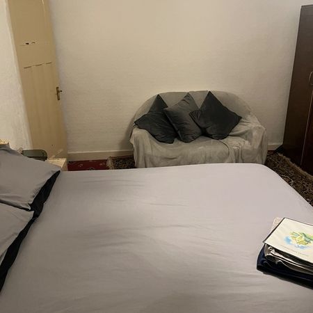 Room in a Shared House, Clifford Way, NW10 - Photo 3