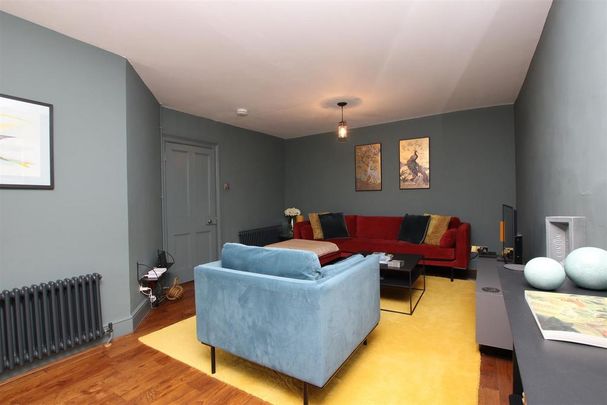 3 bedroom apartment to rent - Photo 1