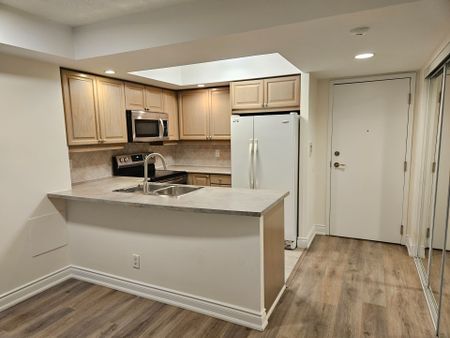 For Lease - 15 Northtown Way Unit# 616, Toronto, Ontario - Photo 4