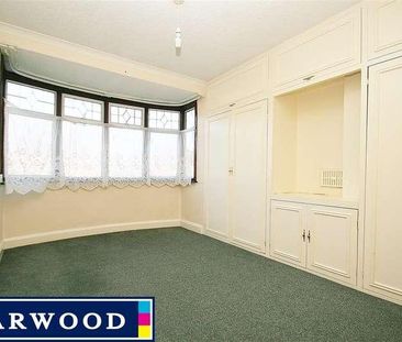 Hayes, UB3 - Photo 2