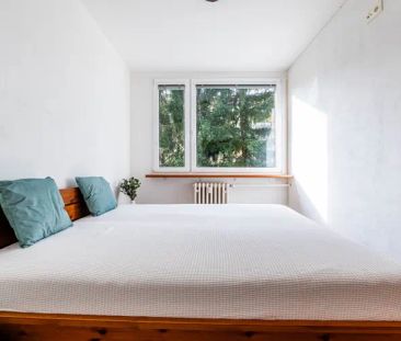 Pronájem bytu 2+kk, Na Radosti, Hořovice, parkovací stání, komora, ... - Fotografie 3