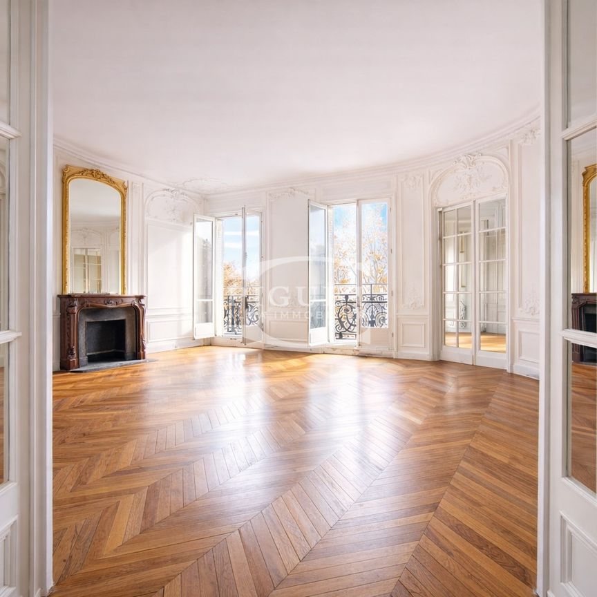 Appartement • Triangle d'Or - Photo 1