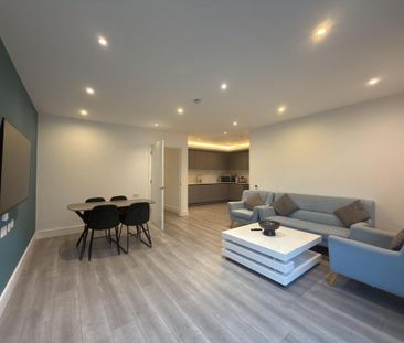 2 bedroom ground floor flat to rent - Photo 2