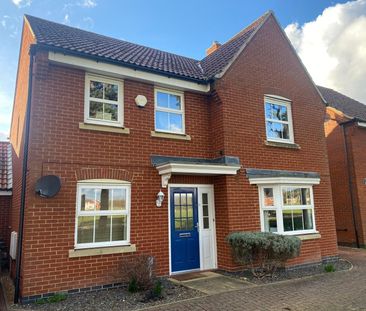 Crocus Close, Bury St. Edmunds, Red Lodge - Photo 3