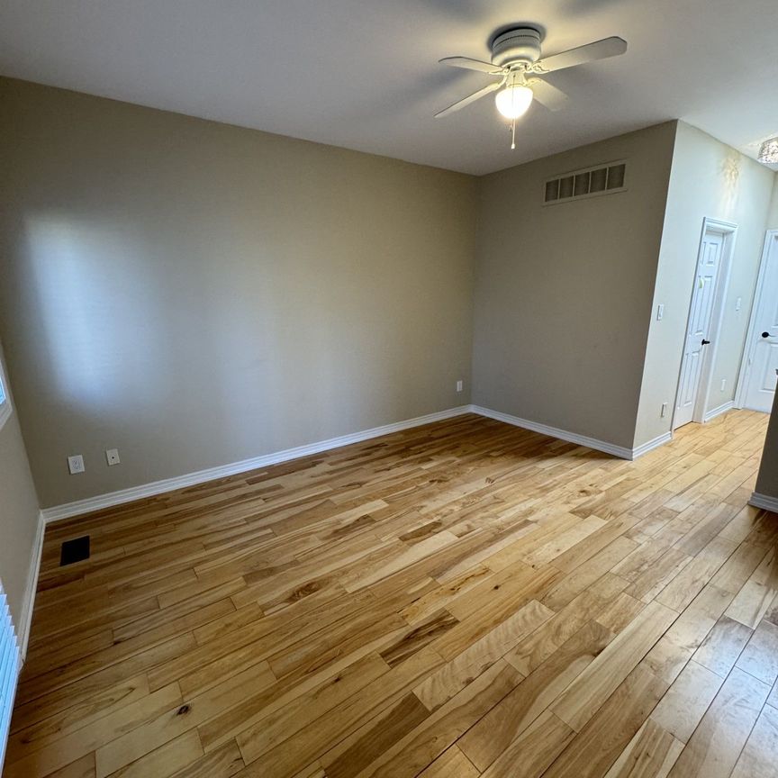 For Lease - 13 Joseph Salsberg Lane, Toronto, Ontario - Photo 1