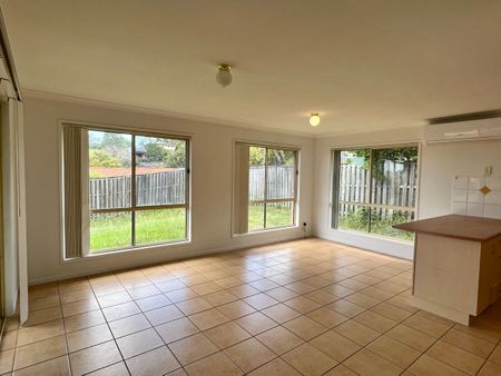 A Pacific Pines Gem - Photo 3