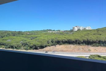 3 Bedroom Apartment with swimming pool, Miraflores, Oeiras