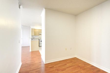 For Lease - 9015 Leslie Street Unit# 615, Richmond Hill, Ontario - Photo 3