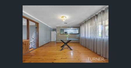 Delightful Four Bedroom Family Home - Photo 5