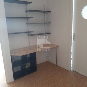 Location appartement 3 pièces 66.92 m² à La Roche-sur-Yon (85000) - Photo 2