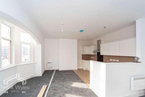 St Annes Road West, Lytham St Annes, Lancashire, FY8 - Photo 1