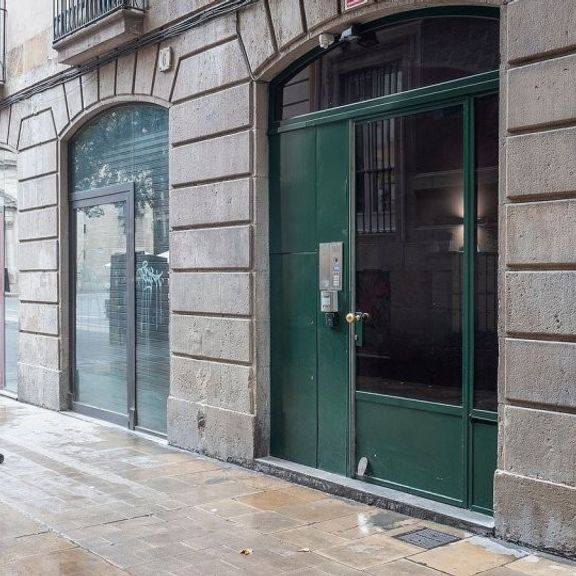 4 room luxury Apartment for rent in Barcelona, Catalonia - Photo 1