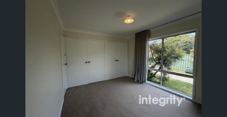 nestled in north nowra - Photo 3