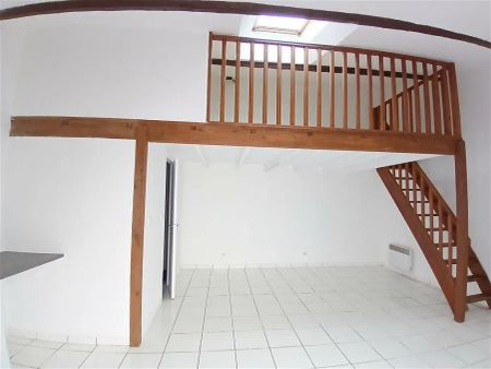 Location maison 1 pièce - 28m² à Vallet (44330) - Photo 2
