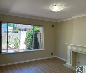 WELL PRESENTED SCARBOROUGH HOME HOME OPEN WEDNESDAY 11 FEBRUARY AT ... - Photo 6