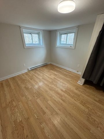 75 Sheffield Court, Unit B - Photo 3