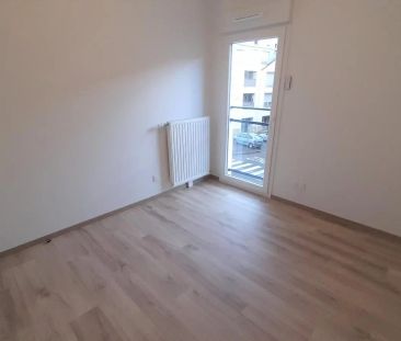 Appartement à louer 3 pièces 67.7m² - Photo 3