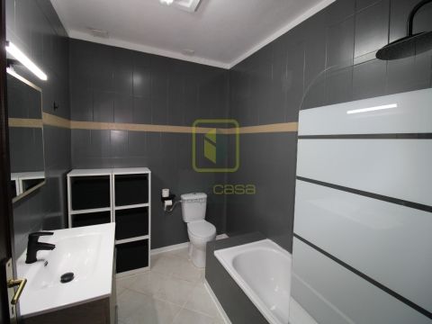 Apartamento T2 - Photo 1