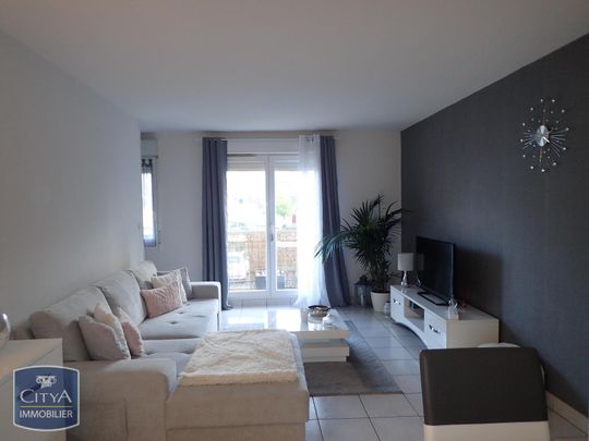Location Appartement 2 pièces 48m² CHATEAUROUX 36000 - Photo 1