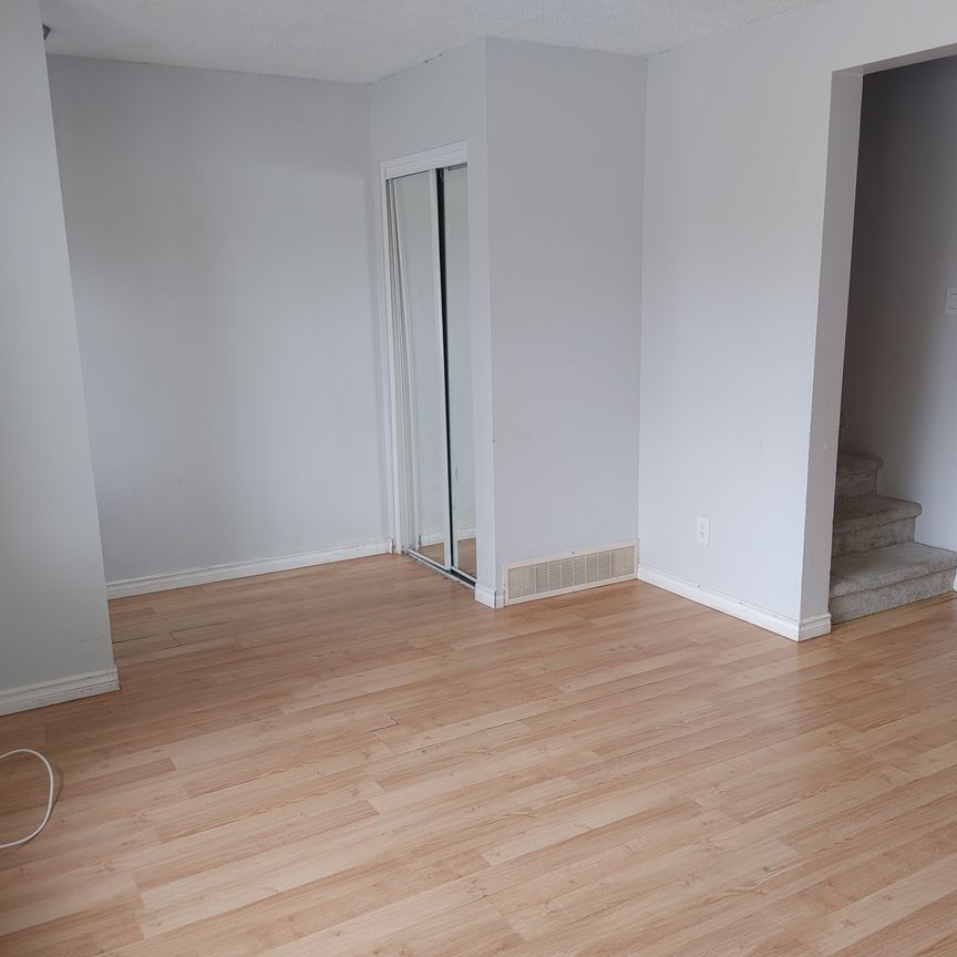 2819 7th Ave East - Photo 1