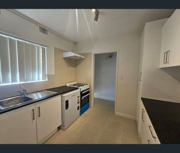 3/45 Cape Street, Osborne Park, WA 6017 - Photo 3