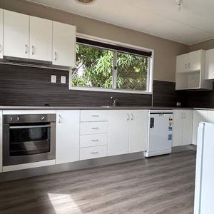 26 Scott Street, 4745, Dysart - Photo 2