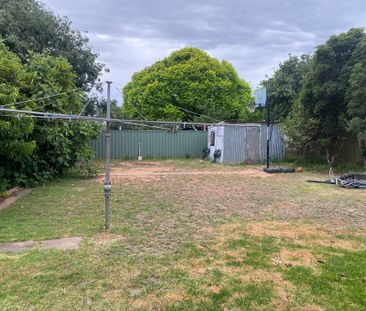 3 Bedroom Family Home in Fantastic Location! - Photo 5