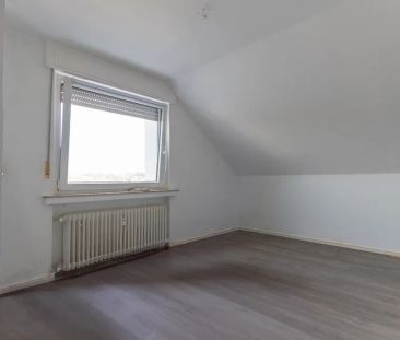 Moderne ca. 95 m² große 4-Zimmer-Wohnung mit Tageslichtbad ruhig ge... - Foto 1