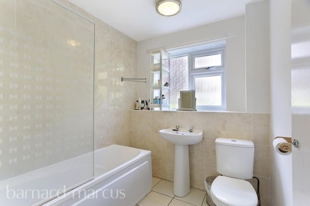 Lovelace Gardens - Photo 1