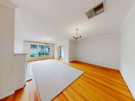 3 Bed, 1 Bath - Photo 5