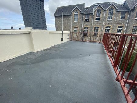 2 bedroom flat to rent - Photo 3
