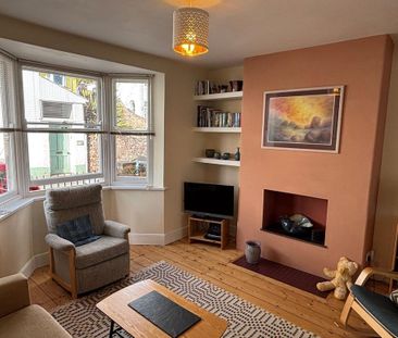 3 bedroom terraced house to rent - Photo 3
