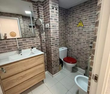 Calle de Amposta, Madrid, Community of Madrid 28037 - Photo 6