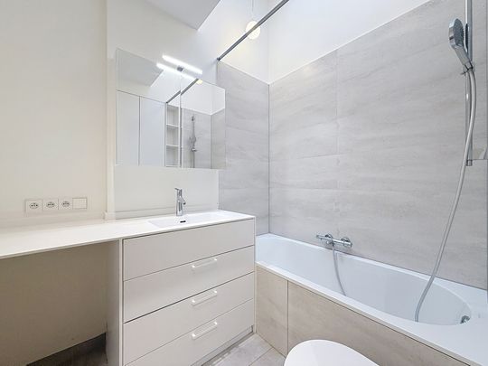 Penthouse - for rent - Photo 1