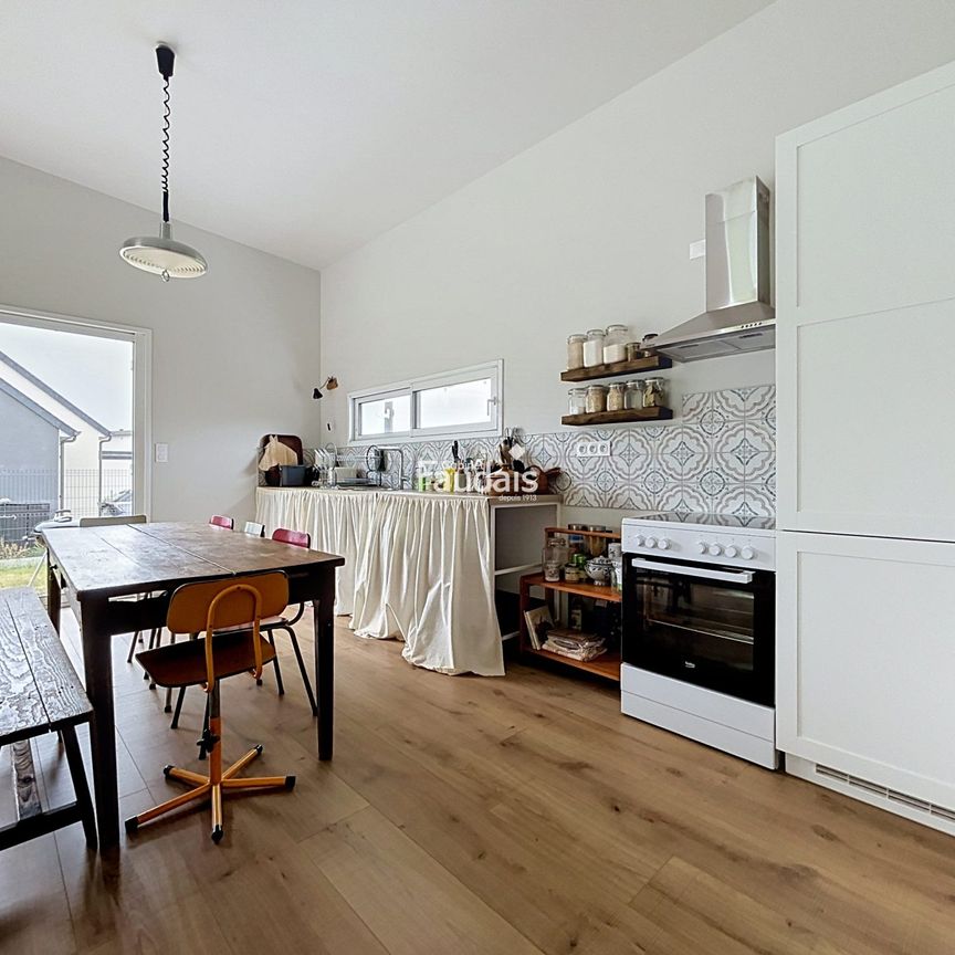 Location Maison 4 pièces 71m² PORTBAIL 50580 - Photo 1
