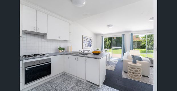 Clean Edwardian Three Bed Home - Photo 1