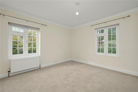 4 bedroom detached house to rent - Photo 3