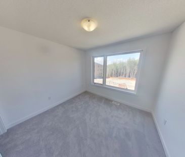 For Lease - 133 Blue Forest Crescent, Barrie, Ontario - Photo 6